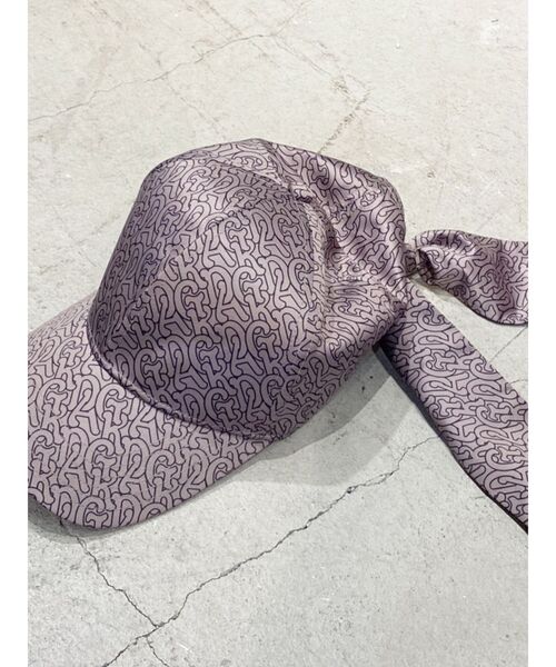 GYDA(ジェイダ)の「BACKリボンサテンキャップ(キャップ・レディース・グレー/ブラック・FREE)」の8枚目の写真