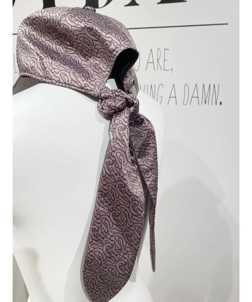 GYDA(ジェイダ)の「BACKリボンサテンキャップ(キャップ・レディース・グレー/ブラック・FREE)」の10枚目の写真