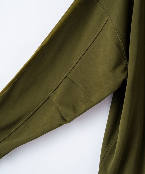 WHIMSIC(ウィムジック)の「【WHIMSIC】フレンチテリースウェットプルオーバー(スウェット・レディース・ブラック/グレー/オリーブ・FREE)」の8枚目の写真