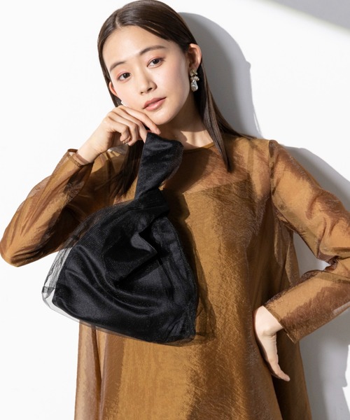 kaene（カエン）の「【kaene】チュールバッグ（ハンドバッグ・レディース・カーキ/ブラック/ベージュ・FREE）」の2枚目の写真