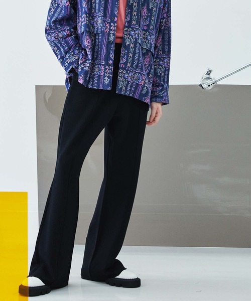 MAISON SPECIAL（メゾンスペシャル）の「《ユニセックスアイテム》ニットピンタックフレアパンツ 【MAISON SPECIAL/メゾンスペシャル】（その他パンツ・メンズ・グリーン/ブルー/ブラック/パープル/レッド/アイボリー・0/1/2）」の3枚目の写真