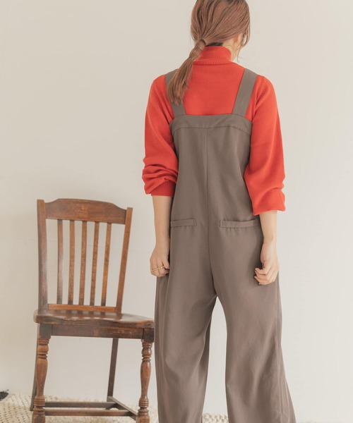 ITEMS URBANRESEARCH（アイテムズ アーバンリサーチ）の「ワイドパンツオールインワン（つなぎ/オールインワン・レディース・グリーン/ダークブラウン/ブラック・FREE）」の6枚目の写真