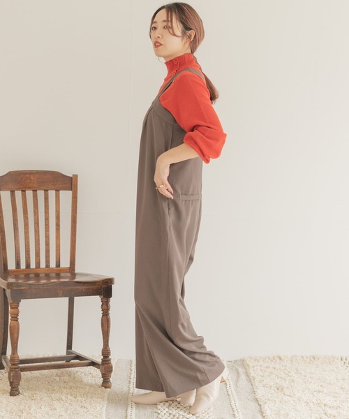 ITEMS URBANRESEARCH（アイテムズ アーバンリサーチ）の「ワイドパンツオールインワン（つなぎ/オールインワン・レディース・グリーン/ダークブラウン/ブラック・FREE）」の11枚目の写真