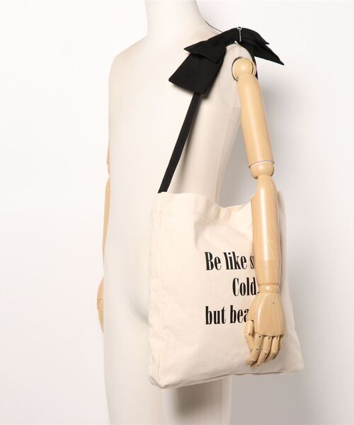 Swankiss(スワンキス)の「UT french girl tote(トートバッグ・レディース・ブラック/ベージュ・FREE)」の8枚目の写真