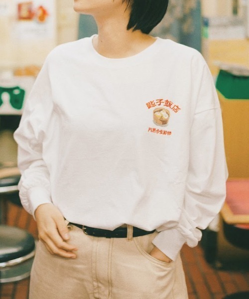 spoon store(スプーンストア)の「spoon×ototoi 片思少女好物 ロンT(Tシャツ/カットソー・レディース・ホワイト系その他2/ホワイト系その他・MEDIUM/LARGE)」の2枚目の写真