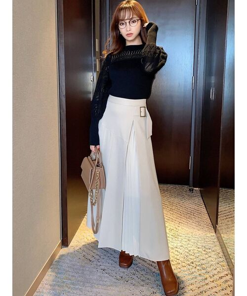 RESEXXY（リゼクシー）の「バックリボンクロシェ調ニットトップス（ニット/セーター・レディース・ブラック/モカ/アイボリー・FREE）」の18枚目の写真