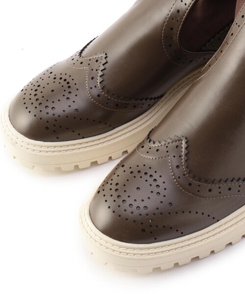 ESPERANZA(エスペランサ)の「◆【KLC BY esp】ウイングチップソックストラックソールブーツ(ブーツ・レディース・ブラック/こしょう色系・LL/S/M/L)」の4枚目の写真