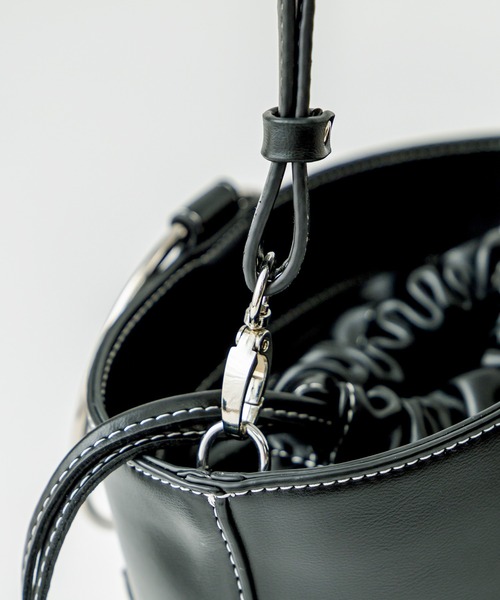 mystic（ミスティック）の「リングハンドル2WAYバック（ショルダーバッグ・レディース・ブラック/イエロー・ONE SIZE）」の18枚目の写真