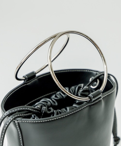 mystic（ミスティック）の「リングハンドル2WAYバック（ショルダーバッグ・レディース・ブラック/イエロー・ONE SIZE）」の22枚目の写真