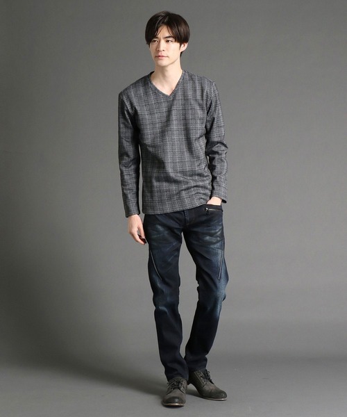 HIDEAWAYS NICOLE（ハイダウェイニコル）の「裏起毛ブリスターグレンチェックジャカード長袖Vネック（Tシャツ/カットソー・メンズ・グレー系その他/ネイビー/オフホワイト/ブラック/ホワイト×ブラック・X-LARGE/LARGE/MEDIUM）」の8枚目の写真