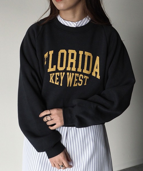 Riberry(リベリー)の「FLORIDAラグランショートスウェット(スウェット・レディース・スミクロ/ベージュ系その他/オートミール/ネイビー・FREE)」の1枚目の写真