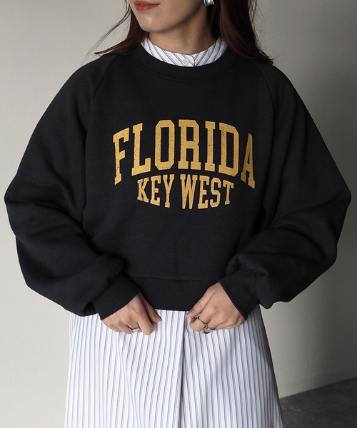 Riberry(リベリー)の「FLORIDAラグランショートスウェット(スウェット・レディース・スミクロ/ベージュ系その他/オートミール/ネイビー・FREE)」の5枚目の写真