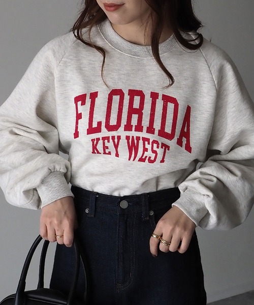 Riberry(リベリー)の「FLORIDAラグランショートスウェット(スウェット・レディース・スミクロ/ベージュ系その他/オートミール/ネイビー・FREE)」の6枚目の写真