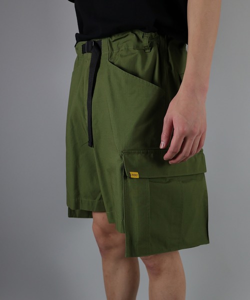 NUMBER (N)INE(ナンバーナイン)の「RIPSTOP CARGO SHORTS / マイクロリップストップ アウトカーゴポケット ショートパンツ(カーゴパンツ・メンズ・ブラック/オフホワイト/オリーブ・2/4/3)」の20枚目の写真