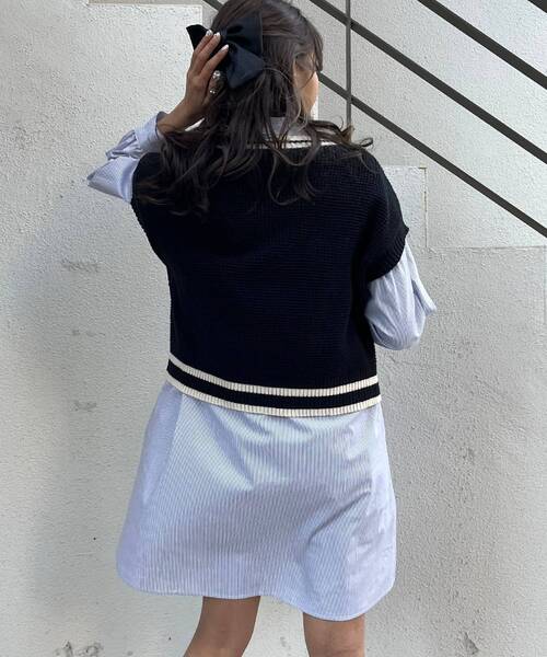 MAJESTIC LEGON（マジェスティックレゴン）の「バイカラーラインルーズベスト（ベスト・レディース・アイボリー/レッド/ネイビー/ブラック・MEDIUM）」の12枚目の写真