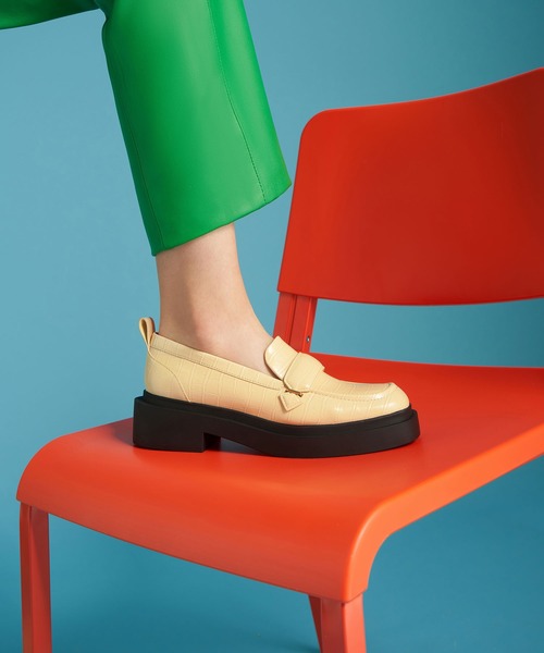 CHARLES & KEITH（チャールズ & キース）の「【販売終了】クロック