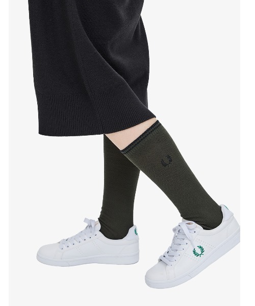 FRED PERRY（フレッドペリー）の「Tipped Socks（ソックス/靴下・メンズ・ホワイト/ブラック/イエロー/ブルー/ブルー系その他/ネイビー/ブラック×ホワイト/サックスブルー/ネイビー系/レッド/ブラック系その他/カーキ・4-6/6-8）」の6枚目の写真