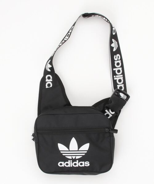 adidas Originals(アディダスオリジナルス)の「adidas Originals/アディダス オリジナルス AC SLING BAG(ボディバッグ/ウエストポーチ・メンズ・ネイビー/ブラック・FREE)」の2枚目の写真