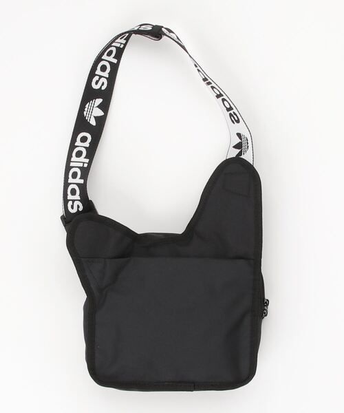 adidas Originals(アディダスオリジナルス)の「adidas Originals/アディダス オリジナルス AC SLING BAG(ボディバッグ/ウエストポーチ・メンズ・ネイビー/ブラック・FREE)」の3枚目の写真