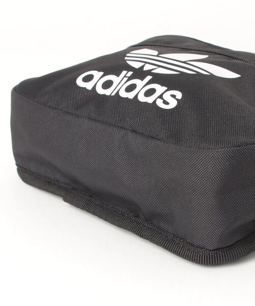 adidas Originals(アディダスオリジナルス)の「adidas Originals/アディダス オリジナルス AC SLING BAG(ボディバッグ/ウエストポーチ・メンズ・ネイビー/ブラック・FREE)」の4枚目の写真