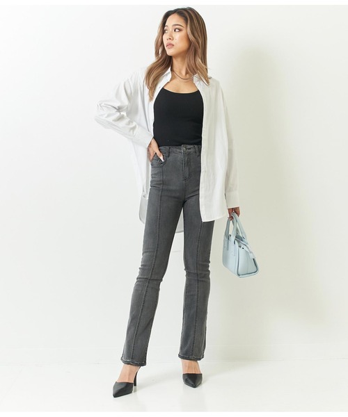 ANAP（アナップ）の「オーバーサイズシンプルシャツ（シャツ/ブラウス・レディース・ホワイト/ベージュ/イエロー/ブルー・FREE）」の5枚目の写真