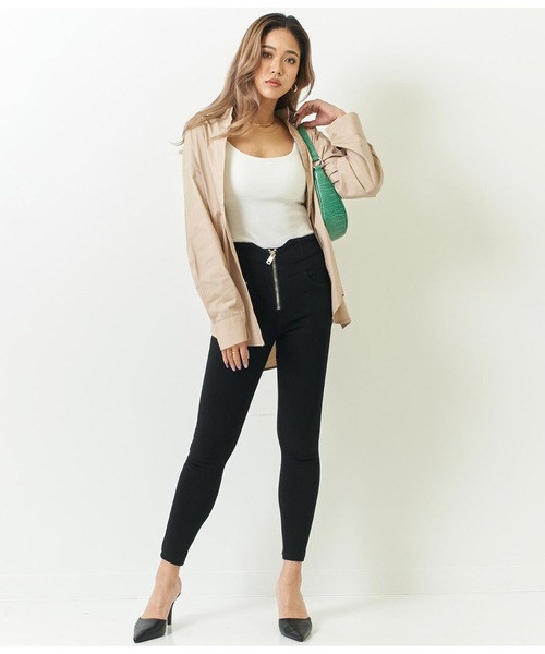 ANAP（アナップ）の「オーバーサイズシンプルシャツ（シャツ/ブラウス・レディース・ホワイト/ベージュ/イエロー/ブルー・FREE）」の6枚目の写真