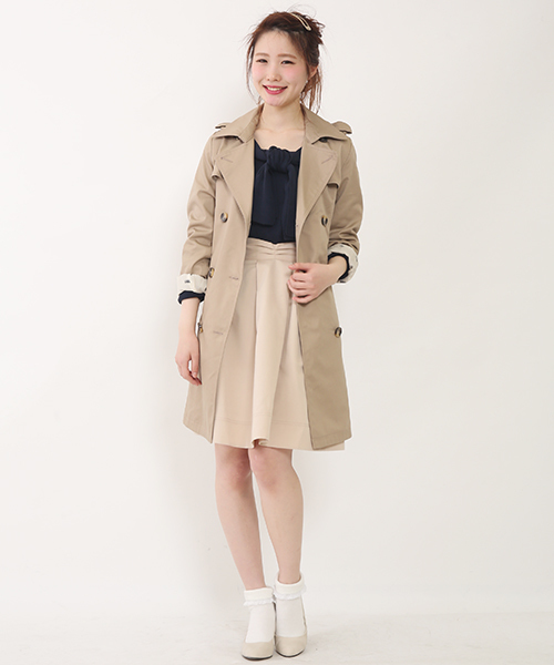 one after another NICE CLAUP（ワンアフターアナザーナイスクラップ）の「【 non-no5月号掲載 ナイスクラップ】トレンチコート（トレンチコート・レディース・ライトベージュ/ベージュ/ネイビー・MEDIUM/LARGE）」の20枚目の写真