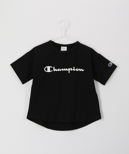 Champion(チャンピオン)の「【KIDS】【Champion/チャンピオン】UNISEXオーバーサイズTシャツ(Tシャツ/カットソー・キッズ・ブラック/ベージュ/オフホワイト・130/120/140)」の2枚目の写真