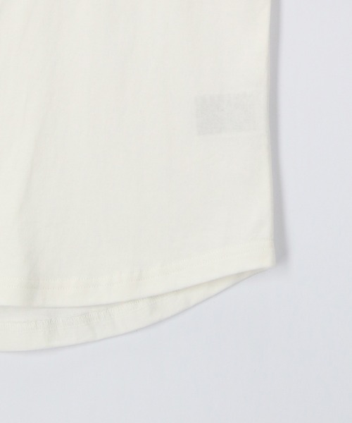 Champion(チャンピオン)の「【KIDS】【Champion/チャンピオン】UNISEXオーバーサイズTシャツ(Tシャツ/カットソー・キッズ・ブラック/ベージュ/オフホワイト・130/120/140)」の8枚目の写真