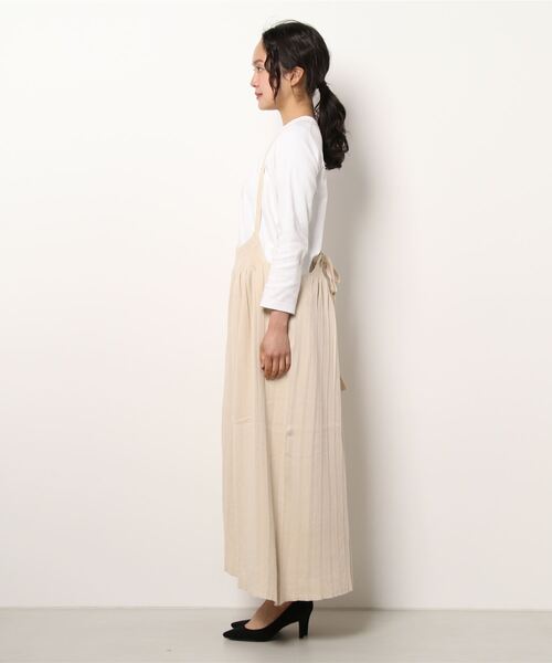 Boutique Ordinary（ブティークオーディナリー）の「ニットプリーツキャミワンピース（ワンピース・レディース・オフホワイト・FREE）」の9枚目の写真
