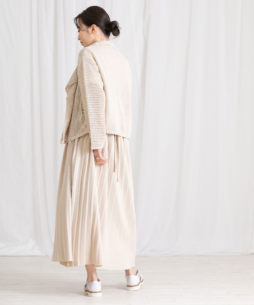 Boutique Ordinary（ブティークオーディナリー）の「ニットプリーツキャミワンピース（ワンピース・レディース・オフホワイト・FREE）」の17枚目の写真