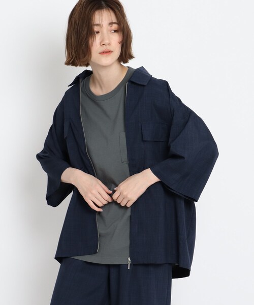 BASECONTROL(ベースコントロール)の「◆リネンタッチシャンブレー ビッグシルエット 半袖ジップシャツ(シャツ/ブラウス・レディース・ブラック/ベージュ/ネイビー・99)」の3枚目の写真