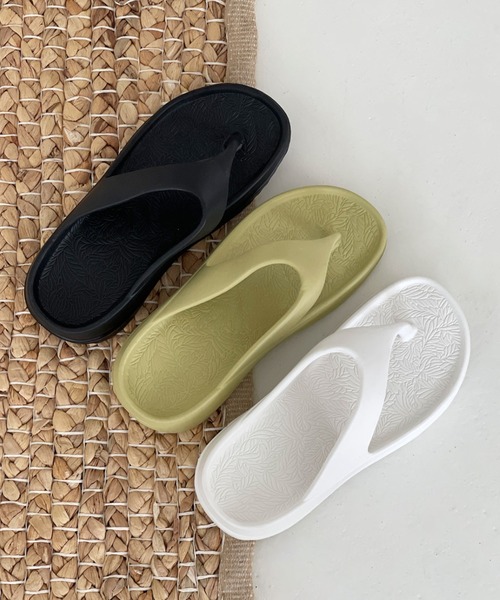 CALIFORNIA OUTFITTERS（カリフォルニア アウトフィッターズ）の「フリップフロップ トングサンダル（サンダル・レディース・ホワイト/ブラック/グリーン/オレンジ・S/L/M）」の3枚目の写真