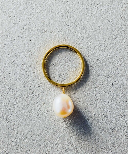 and cloud（アンドクラウド）の「Pearl Swing Ring（リング・レディース・ブラック/シルバー/イエローゴールド・#13/#9/#11/#15）」の3枚目の写真
