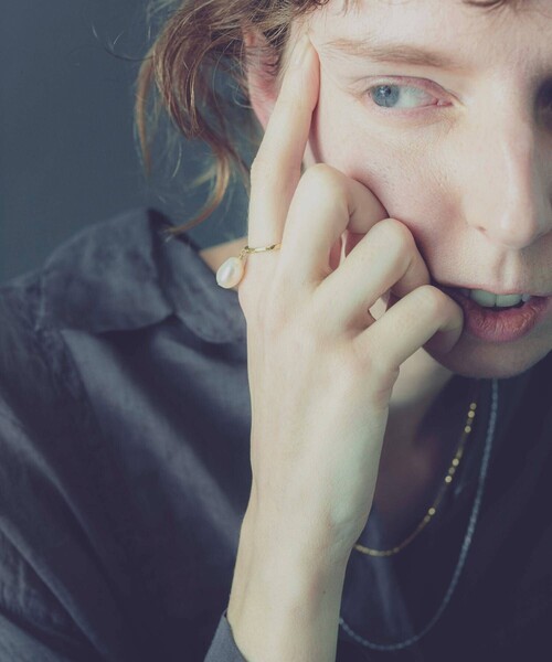 and cloud（アンドクラウド）の「Pearl Swing Ring（リング・レディース・ブラック/シルバー/イエローゴールド・#13/#9/#11/#15）」の11枚目の写真