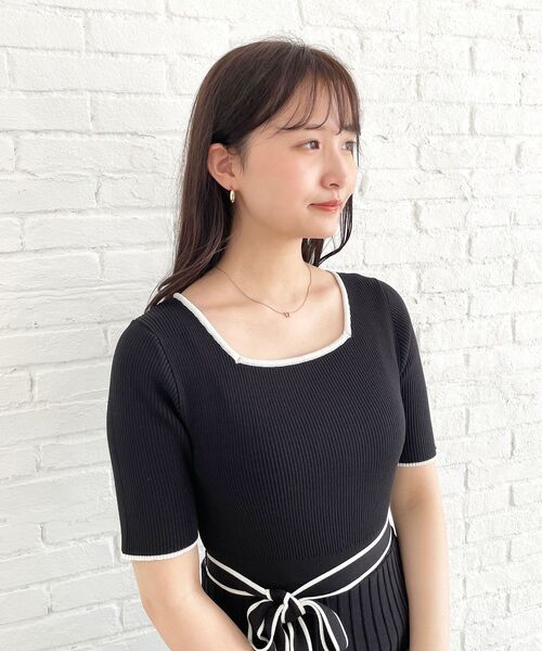 index(インデックス)の「◆バイカラープリーツニットワンピース【WEB限定サイズ】(ワンピース・レディース・ベージュ系その他7/グリーン系その他5/ブラック系4・40/38/42/36)」の19枚目の写真