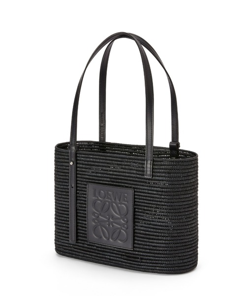 LOEWE（ロエベ）の「スクエア バスケットバッグ スモール (ラフィア