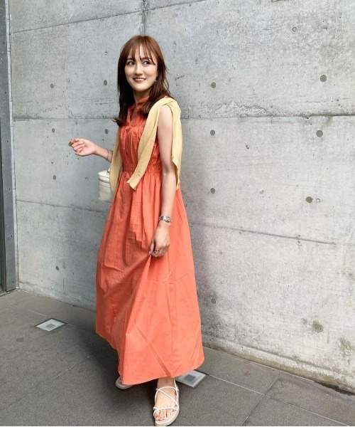 StyleSea（スタイルシー）の「コットンブロードシャーリングワンピース（ワンピース・レディース・ホワイト/ブラック/オレンジ/ブルー・MEDIUM）」の4枚目の写真