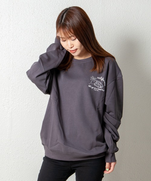 サーフグラフィックトレーナー スウェット Ggd Select ジージーディー セレクト のファッション通販 Zozotown サーフグラフィックトレーナー スウェット Ggd Select ジージーディー セレクト のファッション通販 Zozotown
