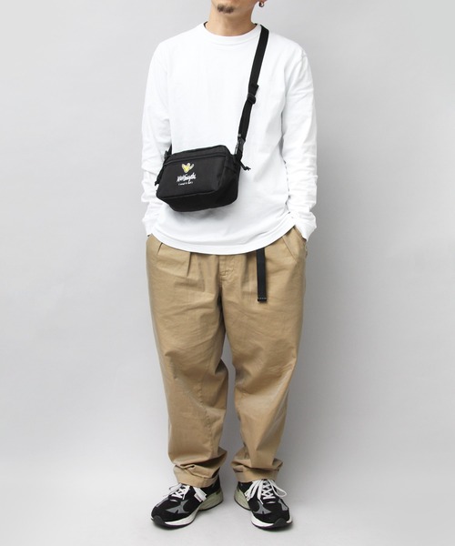 A.M.S.（エーエムエス）の「600D リップストップ ポリエステル 横型 ミニショルダーバッグ / スクエア（ショルダーバッグ・メンズ・ブラック・FREE）」の9枚目の写真