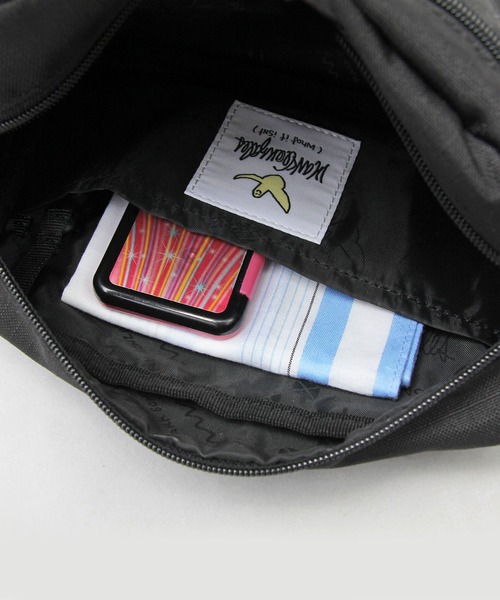 A.M.S.（エーエムエス）の「600D リップストップ ポリエステル 横型 ミニショルダーバッグ / スクエア（ショルダーバッグ・メンズ・ブラック・FREE）」の15枚目の写真