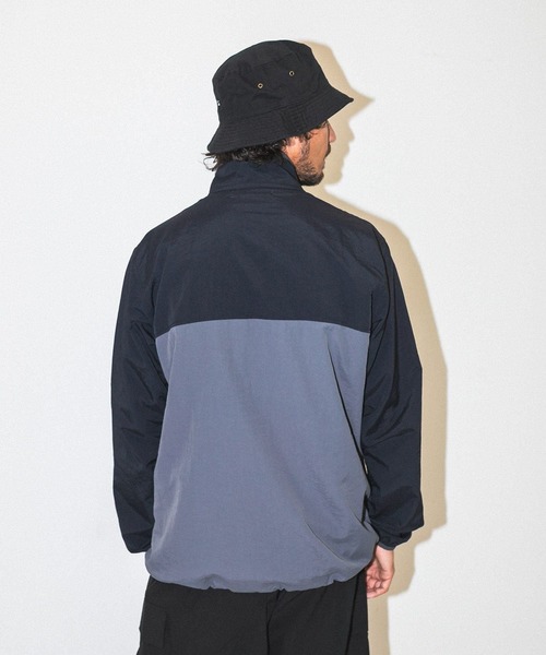 URBAN RESEARCH Sonny Label(アーバンリサーチサニーレーベル)の「OOPS 配色アノラックブルゾン(ブルゾン・メンズ・ブラック系その他/グリーン系その他/パープル系その他・LARGE/MEDIUM)」の4枚目の写真