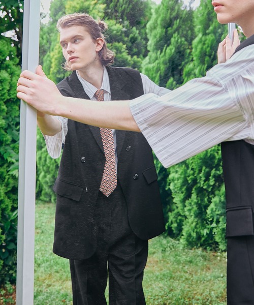 WONDER WONDER（ワンダーワンダー）の「ダブルテーラードベスト（ベスト・メンズ・ブラック/ブラウン系その他・M/L）」の16枚目の写真