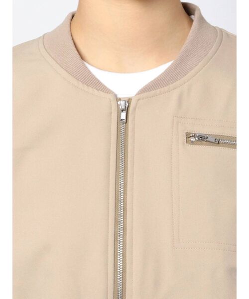 COTORICA（コトリカ）の「【THE DAYZ TOKYO】スリーブパッカリングミリタリーブルゾン【セットアップ対応】【MA-1】（ブルゾン・レディース・ベージュ/カーキ・FREE）」の11枚目の写真