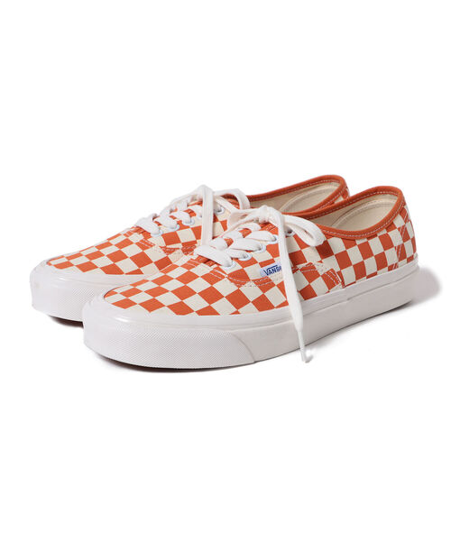 Ray BEAMS(レイビームス)の「【WEB限定】VANS / AUTHENTIC 44DX CHECKERBOARD(スリッポン・レディース・カーキ/オレンジ・5h/6/6h/5)」の12枚目の写真
