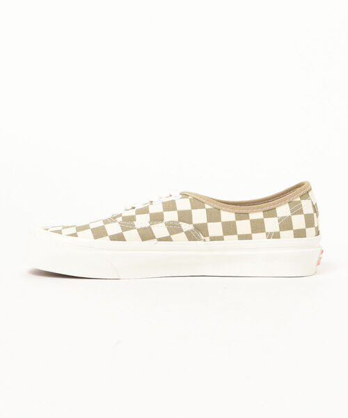 Ray BEAMS(レイビームス)の「【WEB限定】VANS / AUTHENTIC 44DX CHECKERBOARD(スリッポン・レディース・カーキ/オレンジ・5h/6/6h/5)」の7枚目の写真
