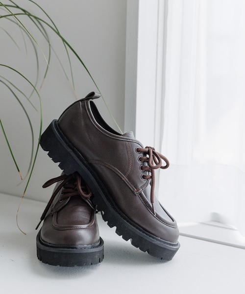 mysty woman（ミスティウーマン）の「レースアップシューズ 350711（その他シューズ・レディース・ブラック/ブラウン・LARGE/MEDIUM）」の2枚目の写真