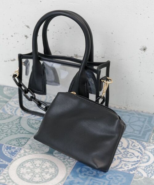 ems excite(エムズエキサイト)の「PVCハンドBAG(ショルダーバッグ・レディース・ブラック/オフホワイト/ピンク・ONE SIZE)」の11枚目の写真