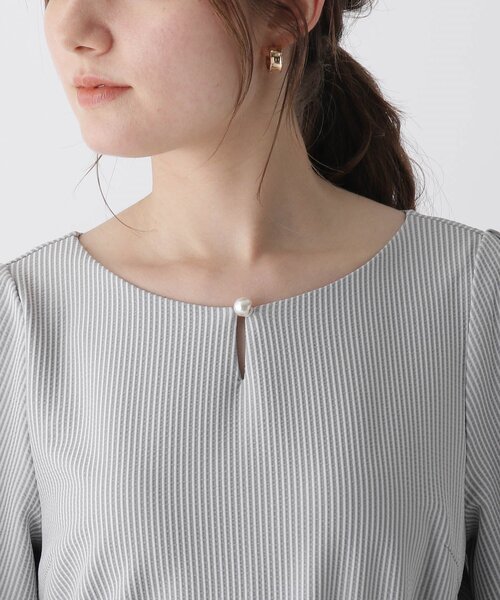 index（インデックス）の「◆パール調ボタン シアサッカーワンピース【WEB限定サイズ】（ワンピース・レディース・ネイビー/ボルドー/グレー系2・40/38/42/36）」の7枚目の写真