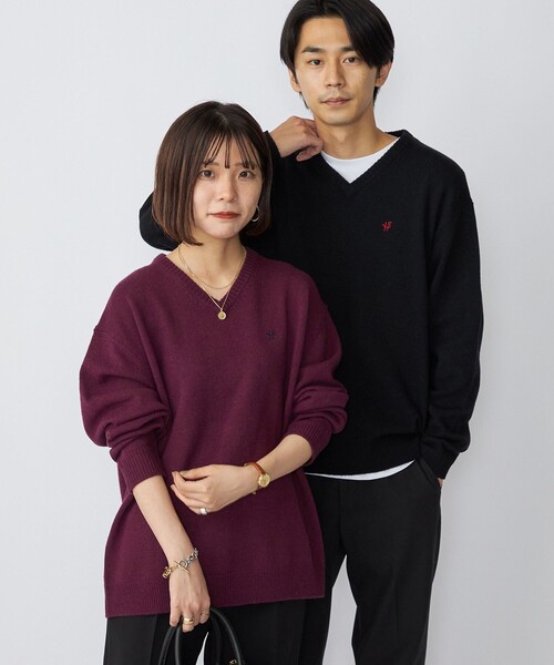 SHIPS（シップス）の「*SHIPS: ワンポイント ロゴ 刺繍 ミドルゲージ スクール Vネック ニット（ニット/セーター・メンズ・ブラック/ネイビー/ダークグレー/ワイン・SMALL/MEDIUM/LARGE/X-LARGE）」の11枚目の写真